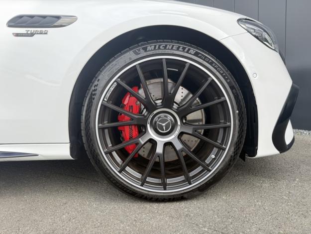 MERCEDES-BENZ Classe E Berline Mercedes-AMG E 53 HYBRID 4MATIC+ Berline  Mercedes-AMG E 53 HYBRID 4MATI