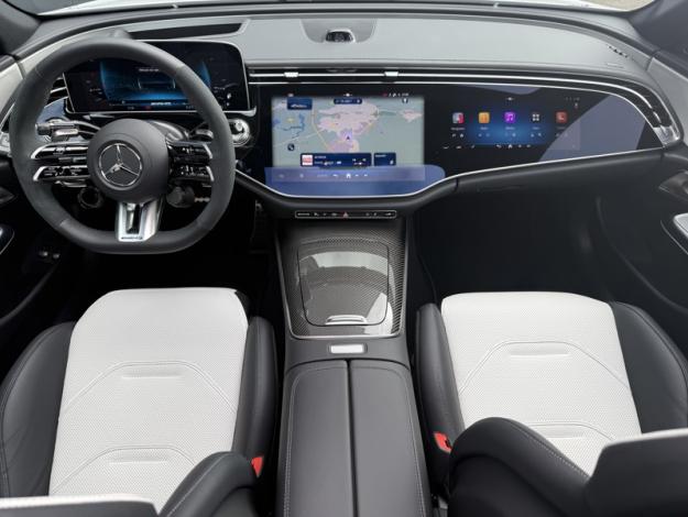 MERCEDES-BENZ Classe E Berline Mercedes-AMG E 53 HYBRID 4MATIC+ Berline  Mercedes-AMG E 53 HYBRID 4MATI