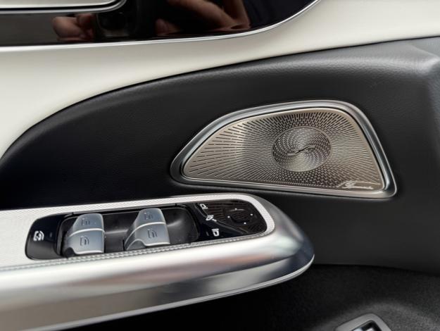 MERCEDES-BENZ Classe E Berline Mercedes-AMG E 53 HYBRID 4MATIC+ Berline  Mercedes-AMG E 53 HYBRID 4MATI