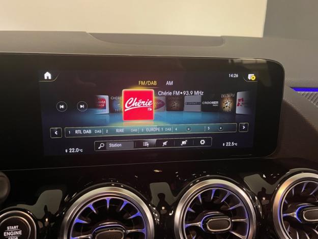 MERCEDES-BENZ GLA 250 e 160+102ch AMG Line 8G-DCT  