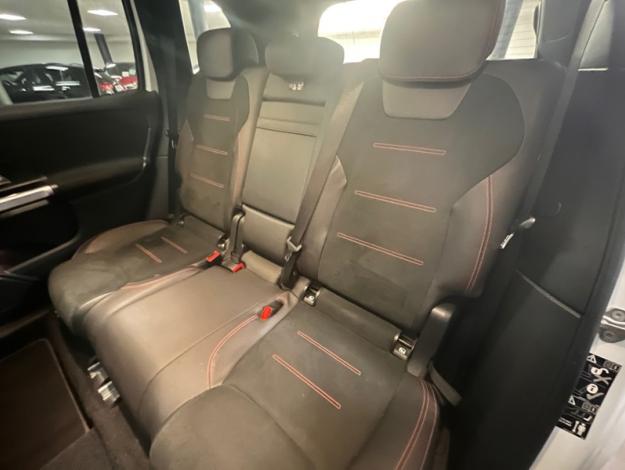 MERCEDES-BENZ GLB 200 d AMG Line  