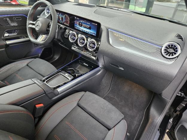 MERCEDES-BENZ GLA 250 e Hybrid EQ AMG Line  GLA 250 e Hybrid EQ AMG Line