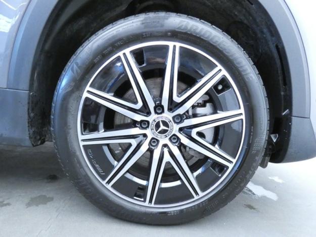 MERCEDES-BENZ EQB 250+ AMG Line  