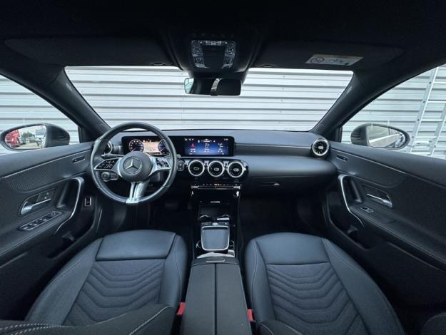 MERCEDES-BENZ Classe A 180 Berline Progressive Line  