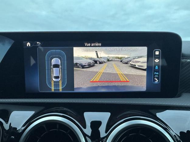 MERCEDES-BENZ Classe A 180 Berline Progressive Line  