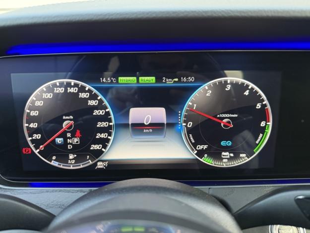 MERCEDES-BENZ Classe E Berline Classe E 300 de AMG Line Berline  