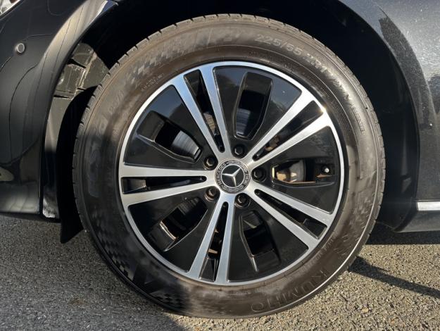 MERCEDES-BENZ Classe E Berline Classe E 220 d Avantgarde Line Berline  