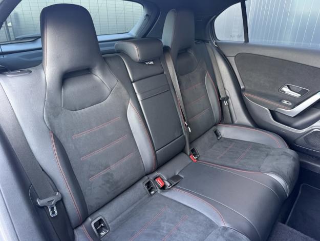 MERCEDES-BENZ Classe A 180 d AMG Line  