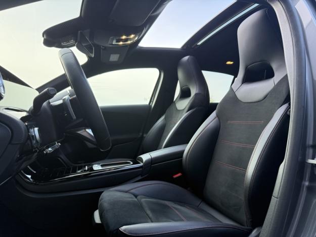 MERCEDES-BENZ Classe A 180 d AMG Line  