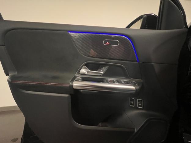 MERCEDES-BENZ GLA 250 e AMG Line  