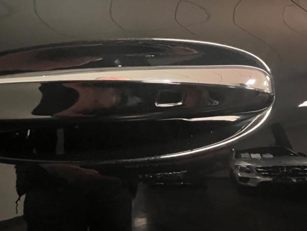 MERCEDES-BENZ GLA 250 e AMG Line  