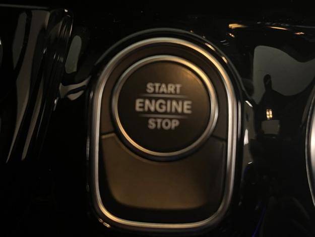 MERCEDES-BENZ GLA 250 e AMG Line  