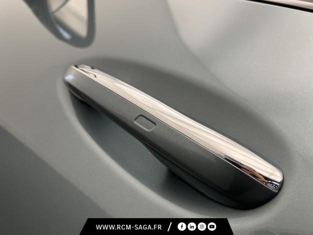 MERCEDES-BENZ GLC Coupé GLC 300 e Hybrid EQ 4MATIC Coupé AMG Line  GLC 300 e Hybrid EQ 4MATIC Coupé AMG Line