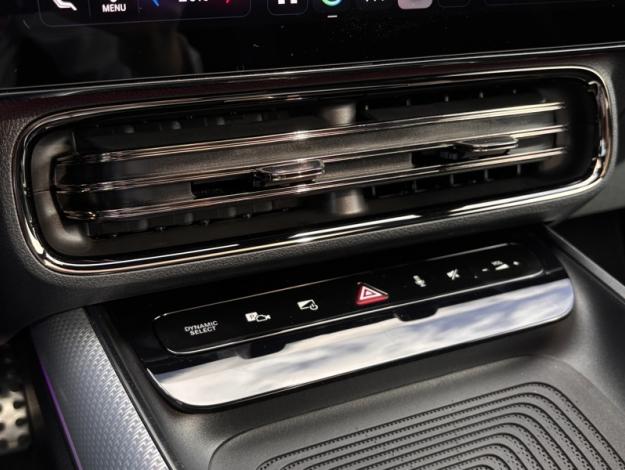 MERCEDES-BENZ CLA Coupé   CLA 250+ avec technologie EQ