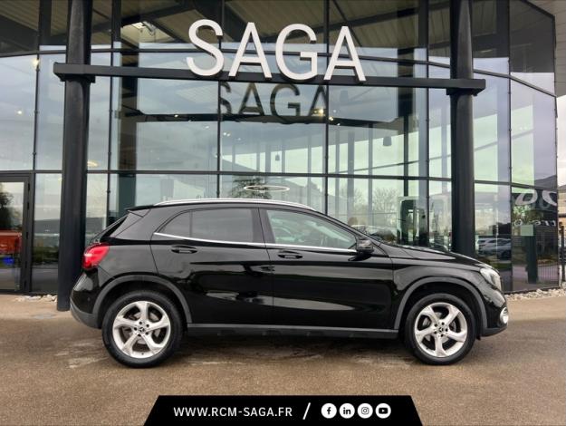 MERCEDES-BENZ GLA 180 Sensation  