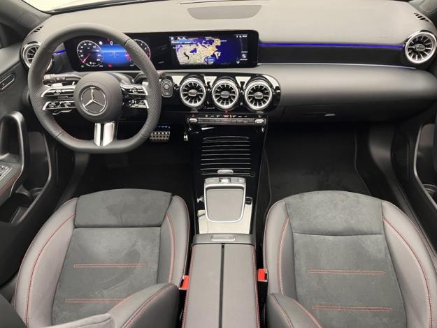 MERCEDES-BENZ Classe A 200 AMG Line  Classe A 200 AMG Line