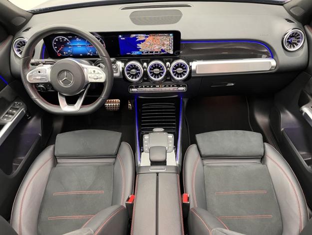 MERCEDES-BENZ GLB 200 d AMG Line  