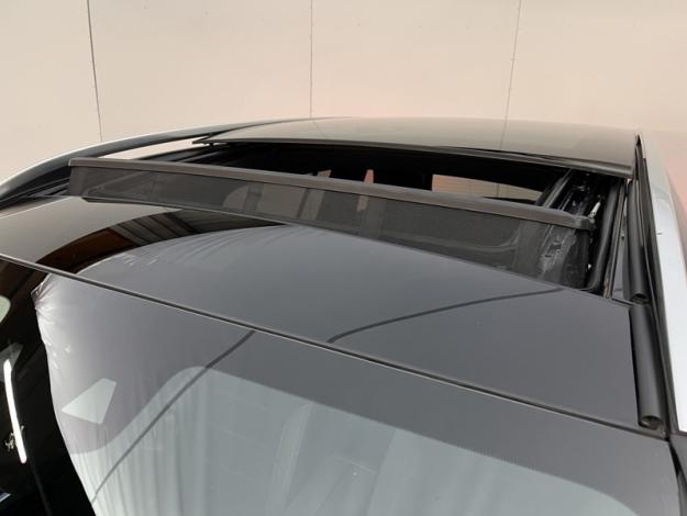 MERCEDES-BENZ GLB 200 d AMG Line  