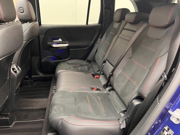 MERCEDES-BENZ GLB 200 d AMG Line  