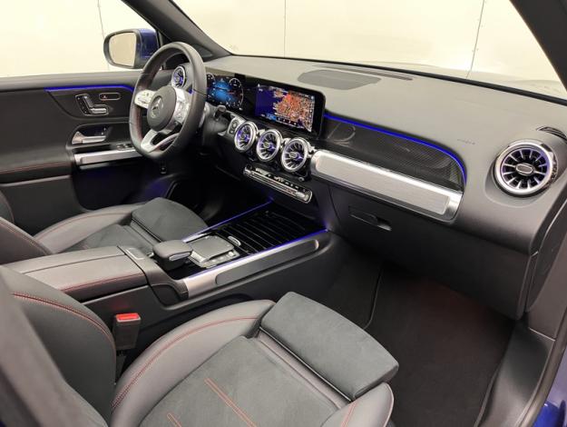 MERCEDES-BENZ GLB 200 d AMG Line  