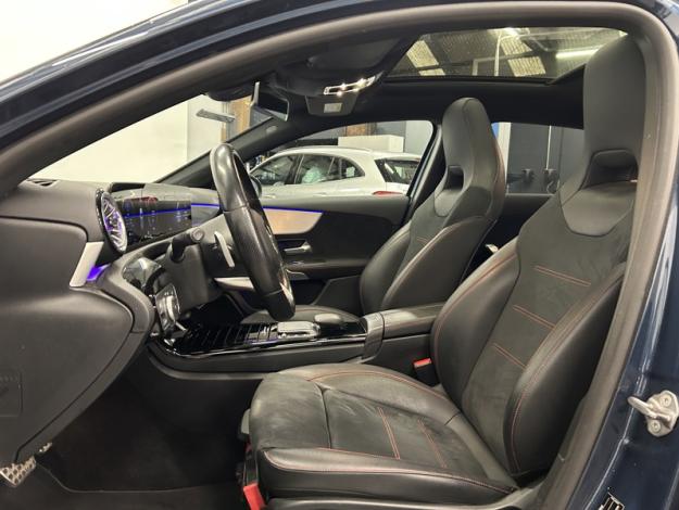 MERCEDES-BENZ A-Klasse A 250 e AMG Line