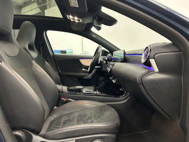 MERCEDES-BENZ A-Klasse A 250 e AMG Line