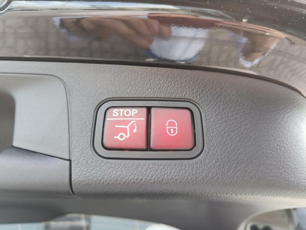 MERCEDES-BENZ GLA 180 d AMG Line - SAGA Huy (+32 85 23 69 00) 