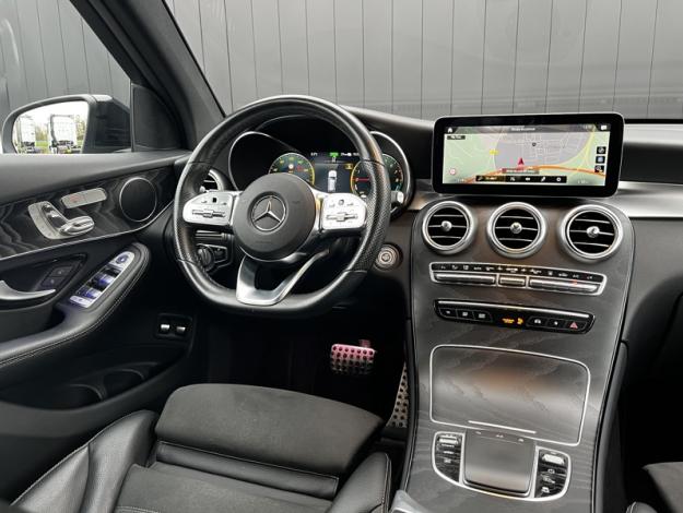 MERCEDES-BENZ GLC SUV GLC 300e 4MATIC SUV AMG Line  