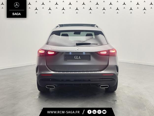 MERCEDES-BENZ GLA 200 d AMG Line  GLA 200 d AMG Line
