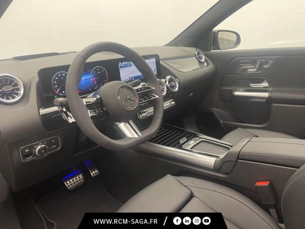 MERCEDES-BENZ GLA 200 d AMG Line  GLA 200 d AMG Line