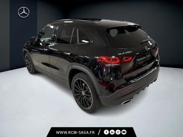 MERCEDES-BENZ GLA 250 e AMG Line  