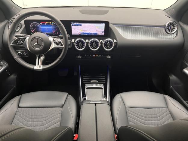 MERCEDES-BENZ GLA 200 d Progressive Line  