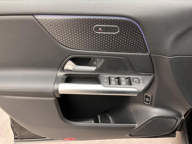 MERCEDES-BENZ GLA 200 d Progressive Line  