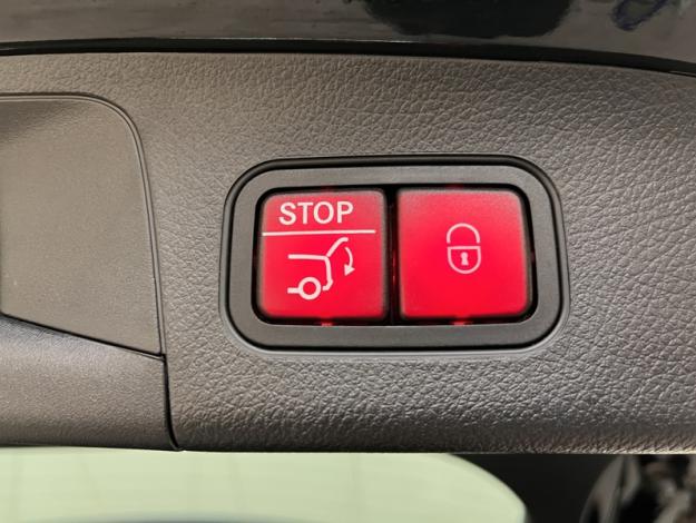 MERCEDES-BENZ GLA 200 d Progressive Line  