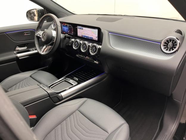 MERCEDES-BENZ GLA 200 d Progressive Line  