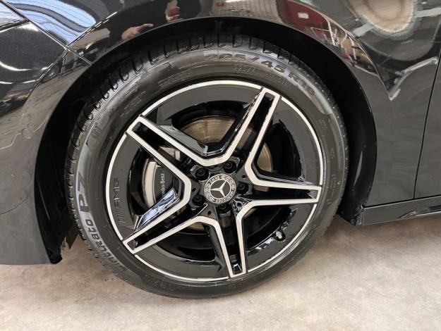 MERCEDES-BENZ Classe A 200 d AMG Line  