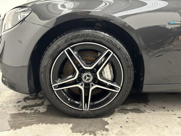 MERCEDES-BENZ E 300 de Break AMG Pack Night Toit Pano  