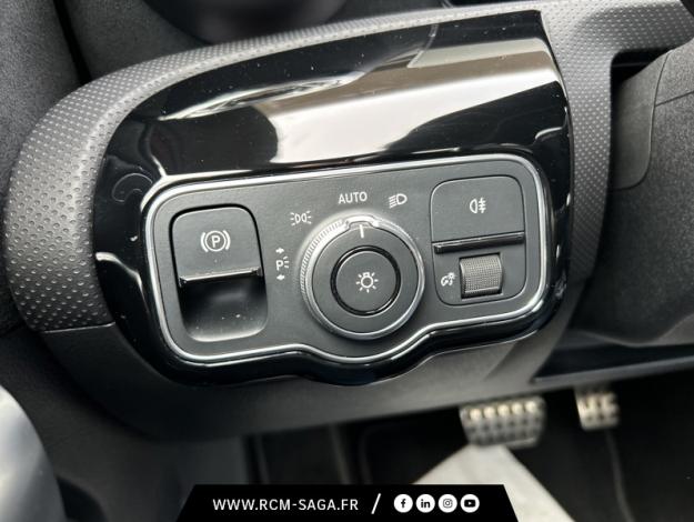 MERCEDES-BENZ Classe A 200 163ch AMG Line 7G-DCT  