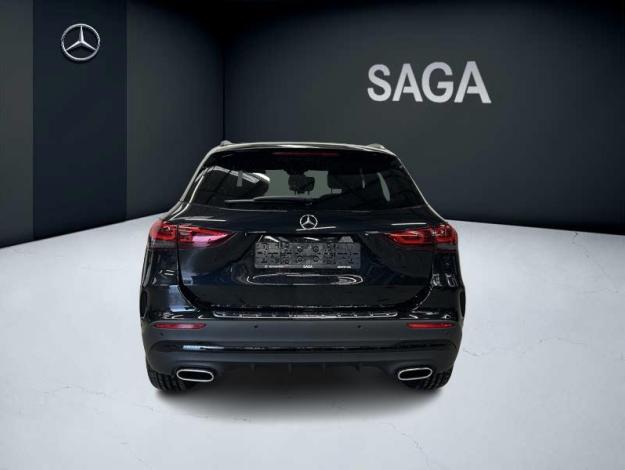 MERCEDES-BENZ GLA 250 e  