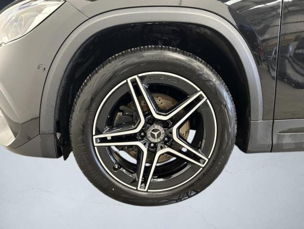 MERCEDES-BENZ GLA 250 e  