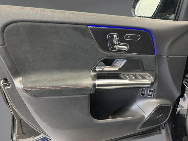 MERCEDES-BENZ GLA 250 e  