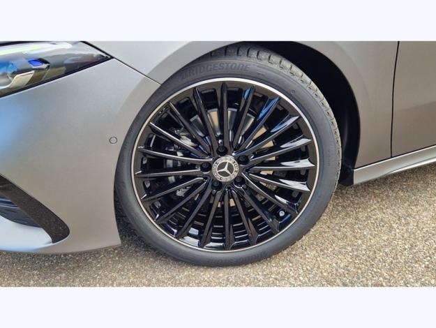 MERCEDES-BENZ Classe A 200 d AMG Line  Classe A 200 d AMG Line