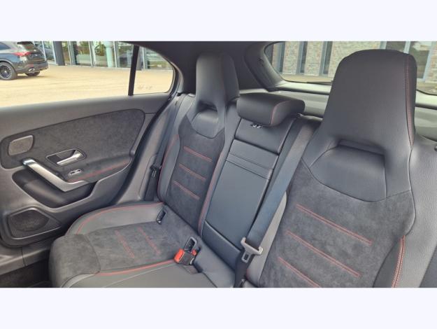 MERCEDES-BENZ Classe A 200 d AMG Line  Classe A 200 d AMG Line