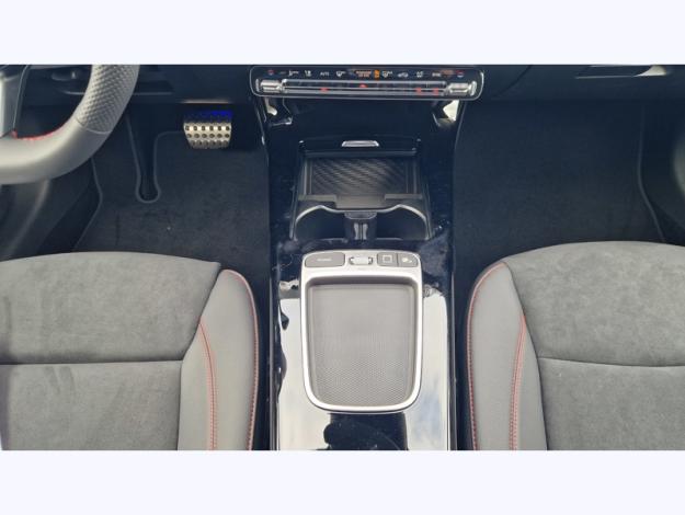 MERCEDES-BENZ Classe A 200 d AMG Line  Classe A 200 d AMG Line