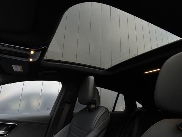 MERCEDES-BENZ GLC Coupé GLC 300 de Hybrid EQ 4MATIC Coupé AMG Line +  GLC 300 d e Hybrid EQ 4MATIC Coupé AMG Line +