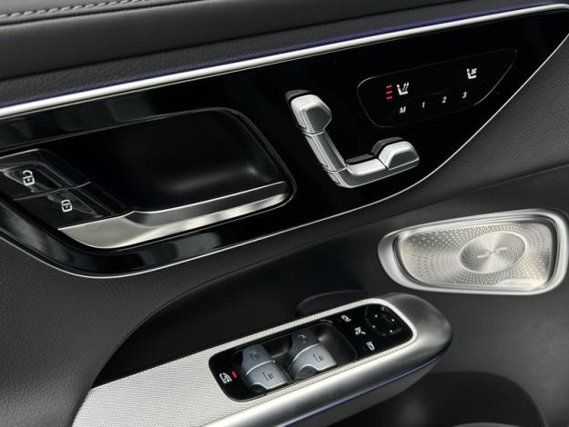 MERCEDES-BENZ GLC Coupé GLC 300 de Hybrid EQ 4MATIC Coupé AMG Line +  GLC 300 d e Hybrid EQ 4MATIC Coupé AMG Line +