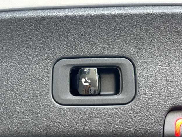 MERCEDES-BENZ GLC Coupé GLC 300 de Hybrid EQ 4MATIC Coupé AMG Line +  GLC 300 d e Hybrid EQ 4MATIC Coupé AMG Line +