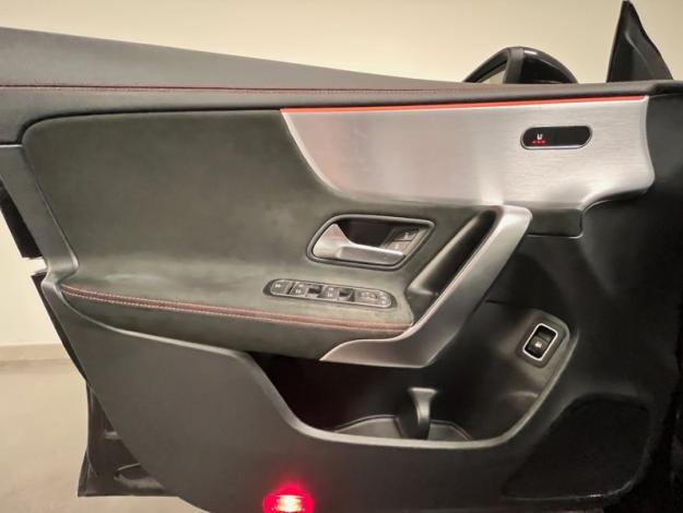 MERCEDES-BENZ CLA Coupé CLA 250 e Coupé AMG Line  