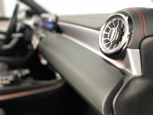 MERCEDES-BENZ CLA Coupé CLA 250 e Coupé AMG Line  