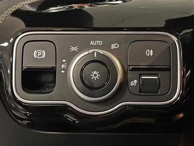 MERCEDES-BENZ CLA Coupé CLA 250 e Coupé AMG Line  